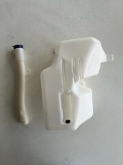 FIAT DOBLO- 15/22; ÖN CAM SU BİDONU/DEPOSU (BORUSU VE KAPAĞI İLE BİRLİKTE) (EURO BODY) 52046692