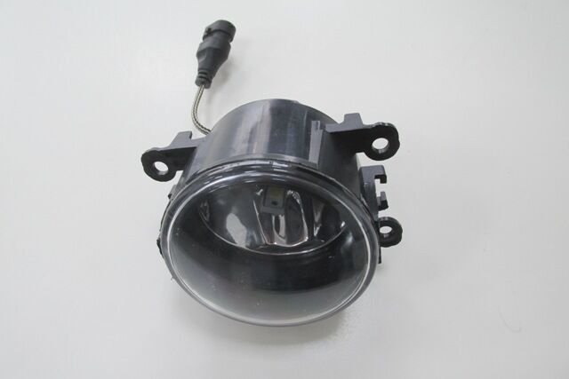 SUZUKI SWIFT- 11/16; SİS LAMBASI SAĞ/SOL AYNI (ADET) LED AMPÜLLÜ 8200074008