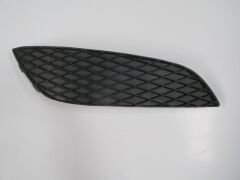 OPEL ASTRA- H- SD/HB- 07/14; SİS LAMBA KAPAĞI SAĞ SİS DELİKSİZ 1400411