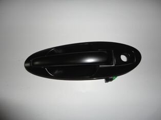 HYUNDAI SONATA- 03/05; ÖN KAPI DIŞ AÇMA KOLU SAĞ SİYAH (BOYANIR TİP) (HUSHAN) 82660-3C000