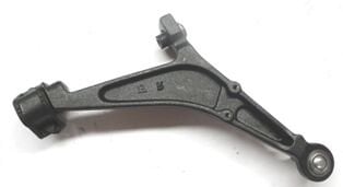 PEUGEOT 106- 91/96; ÖN ALT TABLA SOL ROTİLLİ/BURÇLU/TAKOZLU (SALINCAK) (SH) 352078