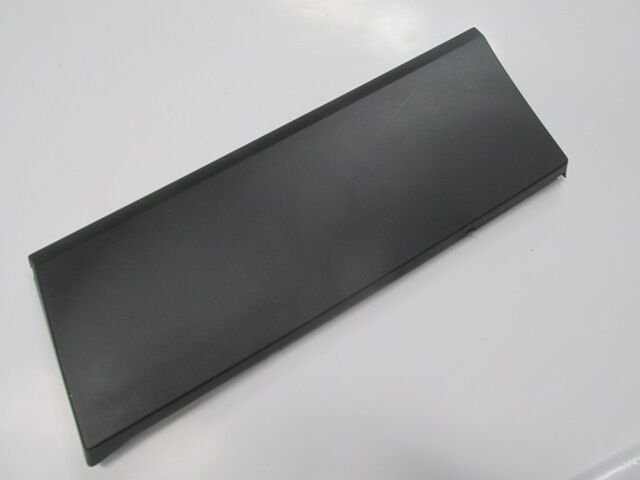 RENAULT TRAFIC- 4- 22/24; ARKA ÇAMURLUK BANDI SOL SİYAH (KLİPSLİ) 788137407R