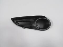 CITROEN C1- 10/13; SİS LAMBA KAPAĞI SAĞ SİYAH (SİS DELİKSİZ) (TYG) 7422A7