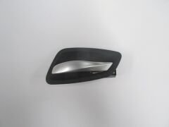 BMW 3 SERI- E90- 05/11; ÖN KAPI İÇ AÇMA KOLU SAĞ SİYAH (ELCEĞİ NİKELAJLI) (HUSHAN) 51417144546
