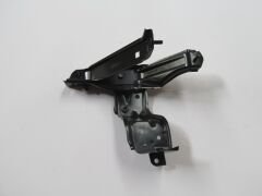 TOYOTA HILUX- PICK UP LN145- 02/05; ÖN ÇAMURLUK İÇ BAĞLANTI BRAKETİ SOL (TW) 53706-35070