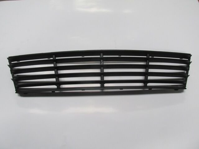 SEAT IBIZA- 02/07; ÖN TAMPON PANJURU SİYAH (TYG) 6L0853667A01C