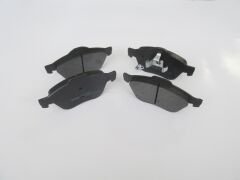 TOYOTA AVENSIS- 98/00; ÖN FREN BALATASI 1,6/1,8/2,0 (DİSK) (155X71,1X17,5/15;6,4X68,4X17,5) (DAIWA) 04465-05080