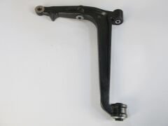 VOLKSWAGEN TRANSPORTER- T4- 02/03; ÖN ALT TABLA SOL BURÇLU/ROTİLSİZ (SALINCAK)(SH) 7D0407151A