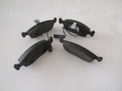FIAT SIENA- 97/02; ÖN FREN BALATASI 1.2/1.4/1.6cc/1.7/1.9D (2 KABLOLU)(DİSK)(151.5x52.5x18) (BRAMAX) 9947954