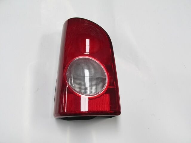 HYUNDAI H100- MİNİBÜS- 97/08; STOP LAMBASI SOL KIRMIZI/BEYAZ (MARS) 92401-43810