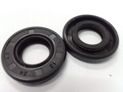 12X24X4.5 TC NBR ENDÜSTRİYEL YAĞ KEÇESİ