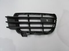 VOLKSWAGEN TOUAREG- 10/14; ÖN TAMPON PANJURU SAĞ SENSÖR DELİKLİ (BFN) 7P68546629B9