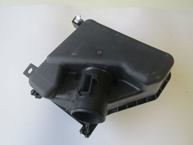 TOYOTA COROLLA- NDE180- 13/18; HAVA FİLTRE KUTUSU (KABİNİ) (DİZEL TİP) 17701-0R020