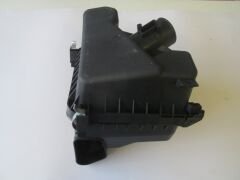 TOYOTA COROLLA- NDE180- 13/18; HAVA FİLTRE KUTUSU (KABİNİ) (DİZEL TİP) 17701-0R020