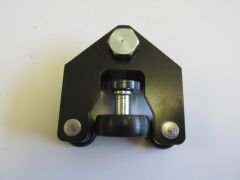 RENAULT MASTER- 2- 04/10; SÜRGÜLÜ KAPI ALT RAY BAĞLANTISI SAĞ 8200080754