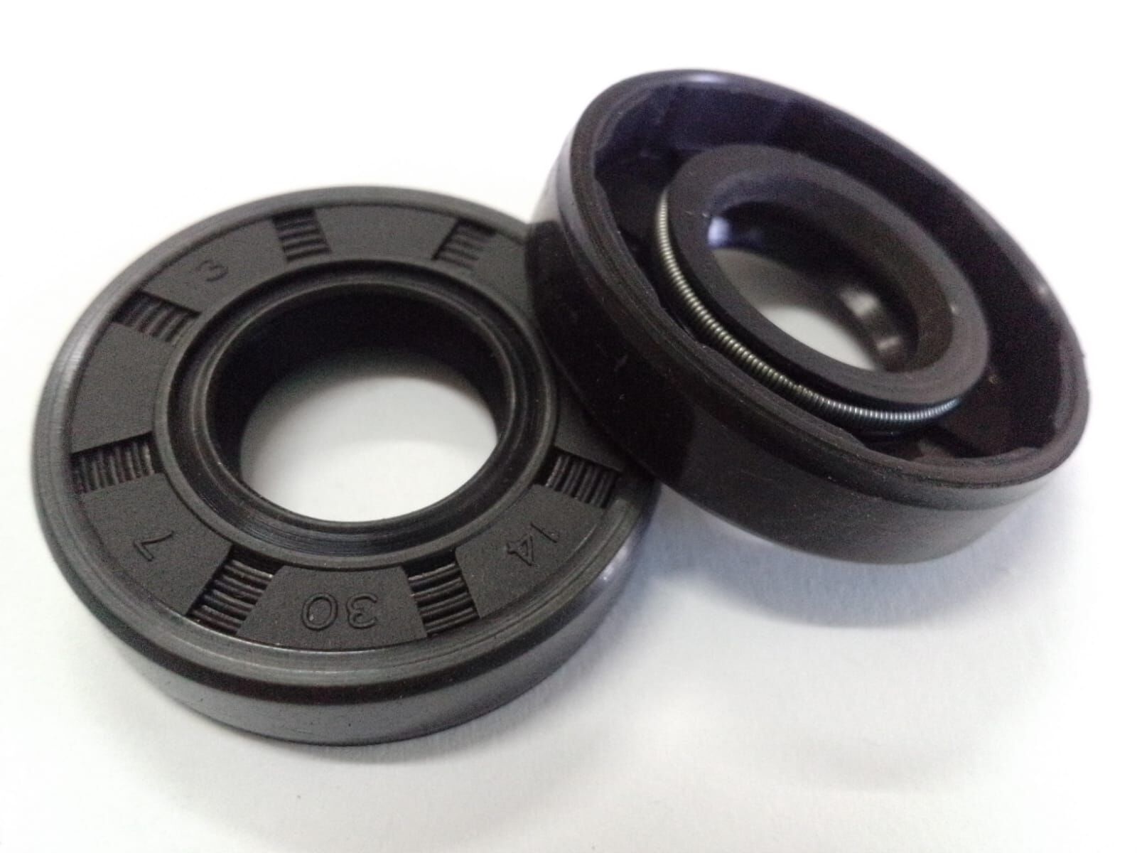 14X30X7 TC NBR ENDÜSTRİYEL YAĞ KEÇESİ