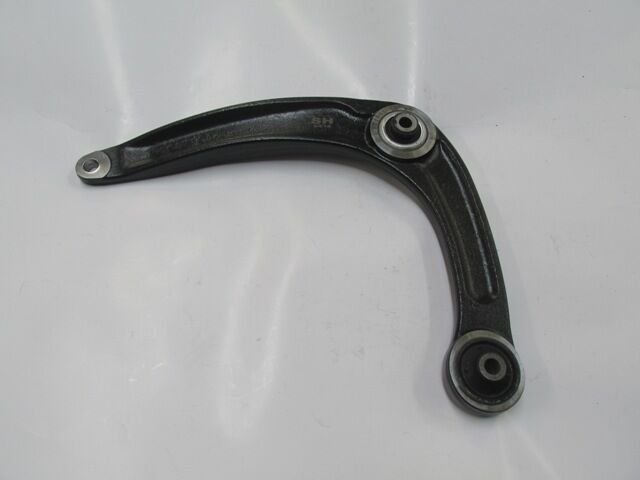 PEUGEOT 3008- 09/16; ÖN ALT TABLA SOL BURÇLU (SALINCAK) (SH) 3520V2