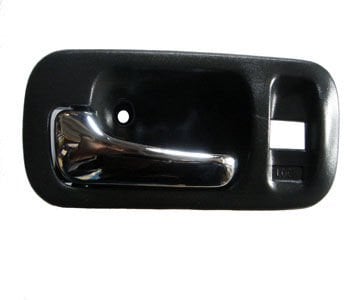 HONDA CRV- 97/01; ARKA KAPI İÇ AÇMA KOLU SOL GRİ (ELCEĞİ NİKELAJLI) (KİLİTLİ TİP) (HUSHAN) 72164-S10-A11ZA