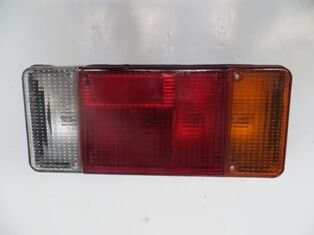 IVECO DAILY- 90/98; STOP LAMBASI SAĞ KIRMIZI/BEYAZ (SOKETİ ORJİNAL TİP DEĞİL) (FAMELLA) 4808772