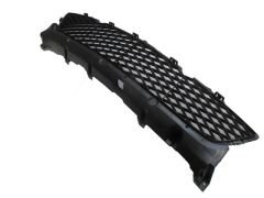 MAZDA 3- HB- 03/06; ÖN TAMPON PANJURU ORTA (FPI) BP4K-50-1T0