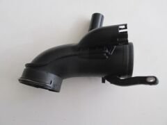 BMW 5 SERI- F10- 10/16; HAVA FİLTRESİ GİRİŞ HORTUMU 13718512249