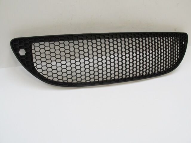 SEAT ALTEA- 04/07; ÖN TAMPON PANJURU SİYAH (TYG) 5P0853667A9B9