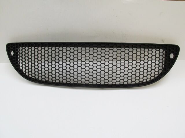 SEAT TOLEDO- 05/07; ÖN TAMPON PANJURU SİYAH (TYG) 5P0853667A9B9