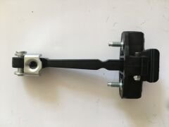 RENAULT KANGOO- 98/03; ARKA KAPI DURDURUCUSU SAĞ/SOL AYNI (ADET) (KAPI GERGİSİ) 824307049R