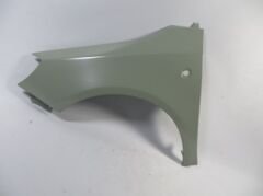 SKODA ROOMSTER- 07/15; ÖN ÇAMURLUK DELİKLİ SOL GRİ BOYALI (SIMYI) 5J0821021A