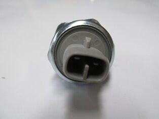 TOYOTA COROLLA- AE101- 93/98; GERİ VİTES MÜŞÜRÜ ORJ.NO:84210-12040 (EXP) 84210-12040