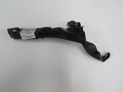 HONDA CRV- 07/10; ÖN TAMPON İÇ BRAKETİ SAĞ (FAR ALT BAĞLANTI BRAKETİ) PLASTİK (TYG) 71140-SWA-000