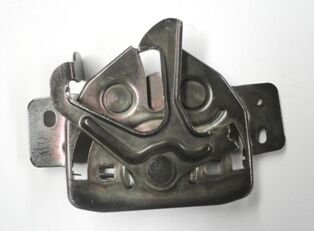 SUZUKI VITARA- 88/98; KAPUT KİLİDİ (TYG) 82110-60A00