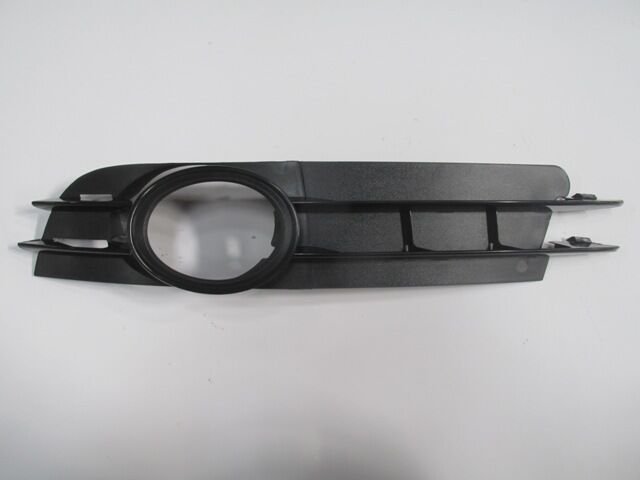 AUDI A6- 05/09; SİS LAMBA KAPAĞI SOL SİYAH SİS DELİKLİ (BENZİNLİ)(TW) 4F0807681A01C