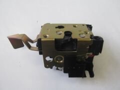 PEUGEOT BOXER- 94/02; ÖN KAPI KİLİDİ SAĞ 9136.A7