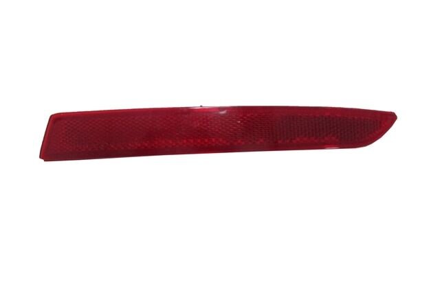 BMW 5 SERI- F10- 13/16; ARKA TAMPON REFLEKTÖRÜ SAĞ (LCI) 63147318556