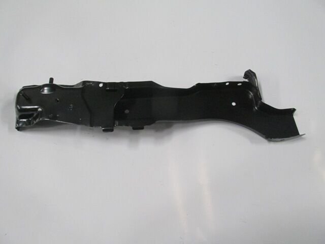 SUZUKI SWIFT- 05/11; ÖN PANEL YAN PARÇA SOL (TW) 58120-63J00