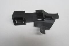 BMW 3 SERI- E46- SD- 98/01; ÖN TAMPON İÇ BRAKETİ SAĞ PLASTİK (TYG) 51117030618