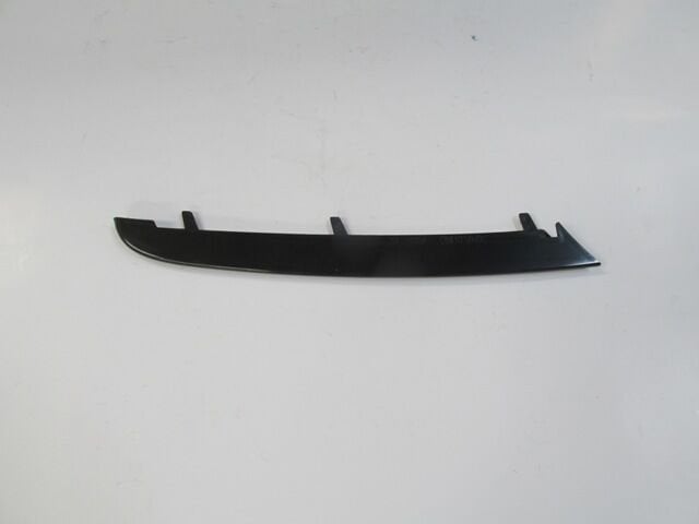 BMW 3 SERI- E90- 05/09; ÖN TAMPON PANJURU ÜST BANDI SOL SİYAH (TW) 51117134091