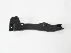 AUDI A4- 05/08; ÖN TAMPON BRAKETİ SAĞ KÜÇÜK (YAN KULAĞA TAKILAN) (PLASTİK) (BFN) 8E0807204