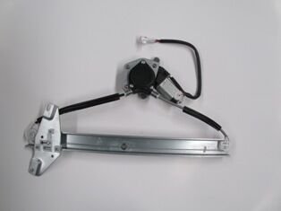 TOYOTA CARINA- 97/98; ÖN CAM KRİKOSU SAĞ ELEKTRİKLİ/MOTORLU (TW) 69810-20330