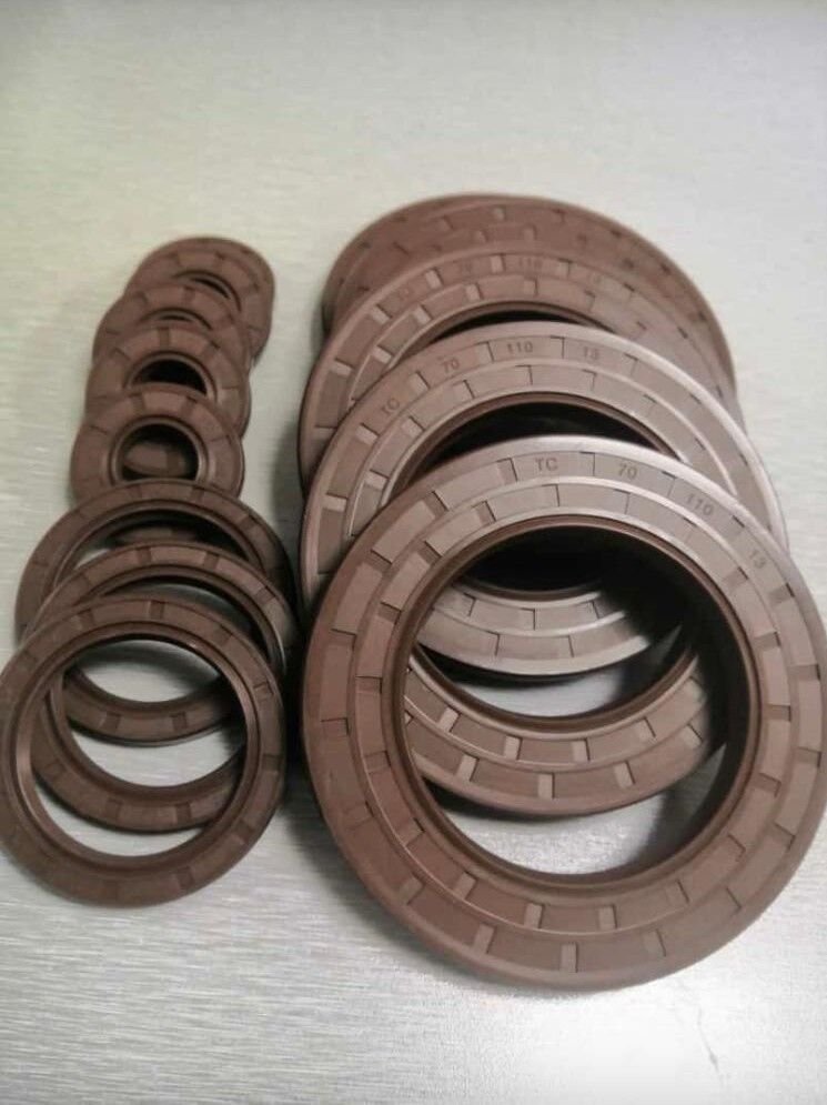 12032023  70X85X8 BAUMX7 FPM CORTECO YAĞ KEÇESİ