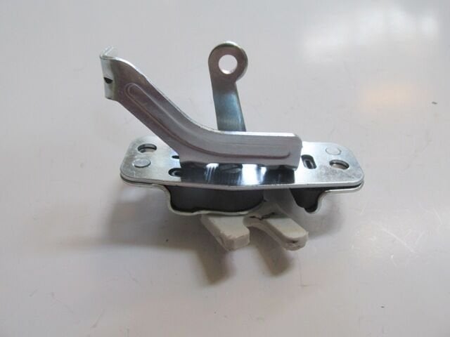PEUGEOT BOXER- 07/13; SÜRGÜLÜ KAPI KİLİT ÜST BAĞLANTI KARŞILIĞI SAĞ 1372139080