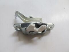 PEUGEOT BOXER- 07/13; SÜRGÜLÜ KAPI KİLİT ÜST BAĞLANTI KARŞILIĞI SAĞ 1372139080