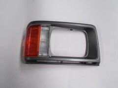 MAZDA E2200- MİNİBÜS- 93/95; FAR ÇERÇEVELİ SİNYAL SAĞ (TYG) 8BS6-51-060