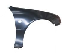 TOYOTA COROLLA- AE111- 99/00; ÖN ÇAMURLUK DELİKLİ SAĞ (YUVARLAK FARLI TİP) (MY) 53811-02060