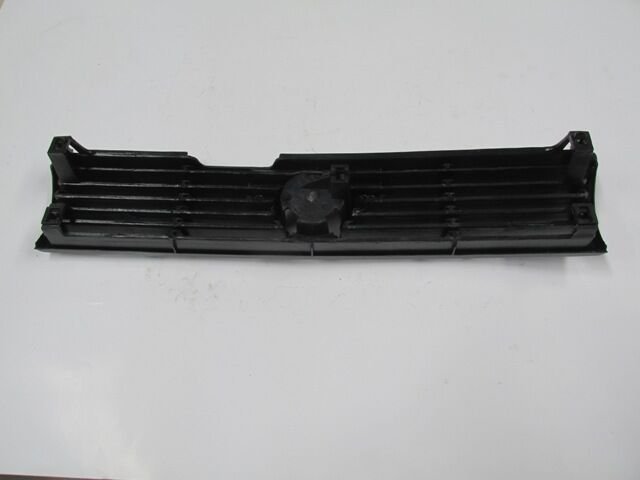 NISSAN SUNNY- B13- 90/94; ÖN PANJUR GRİ (TYG) 62310-50Y00