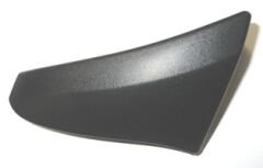 SUZUKI GRAND VITARA- 98/02; ÖN TAMPON YAN UÇ PLASTİĞİ SAĞ (KÖŞE UÇ KISMA TAKILAN) SİYAH (TYG) 71721-65DC0-ZJ3