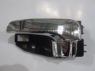 MITSUBISHI OUTLANDER- 04/07; ÖN KAPI İÇ AÇMA KOLU SOL NİKELAJLI (HUSHAN) CW739937