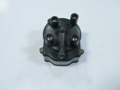 TOYOTA COROLLA- AE92- 88/92; DİSTRİBÜTÖR KAPAĞI 1.3cc KARBÜRATÖRLÜ (YOW JUNG) 19101-11010