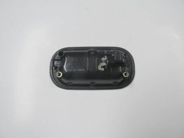 MITSUBISHI CANTER- FE515- 98/06; ÖN KAPI DIŞ AÇMA KOLU SAĞ SİYAH (TW) MC142096